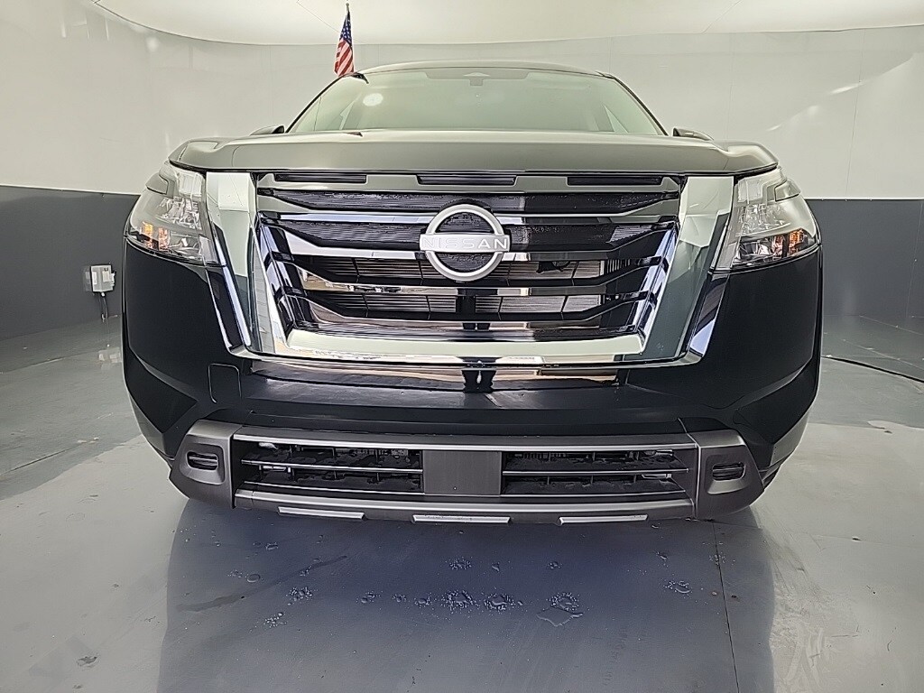 New 2025 Nissan Pathfinder S SUV