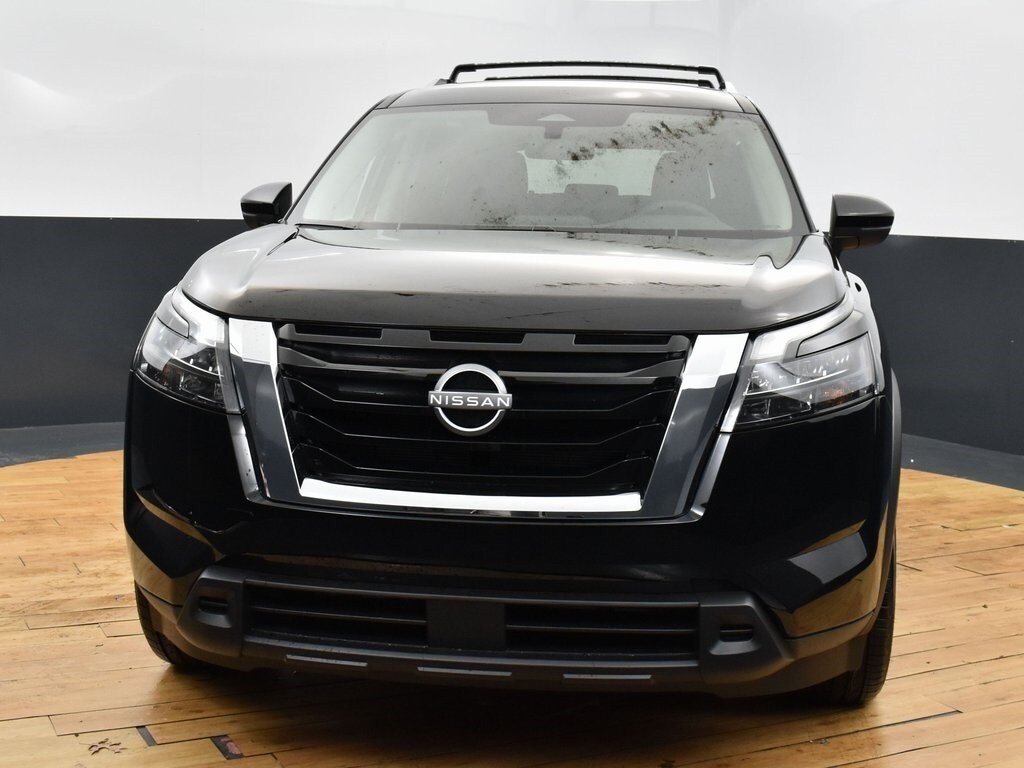 2025 Nissan Rogue SV photo 2