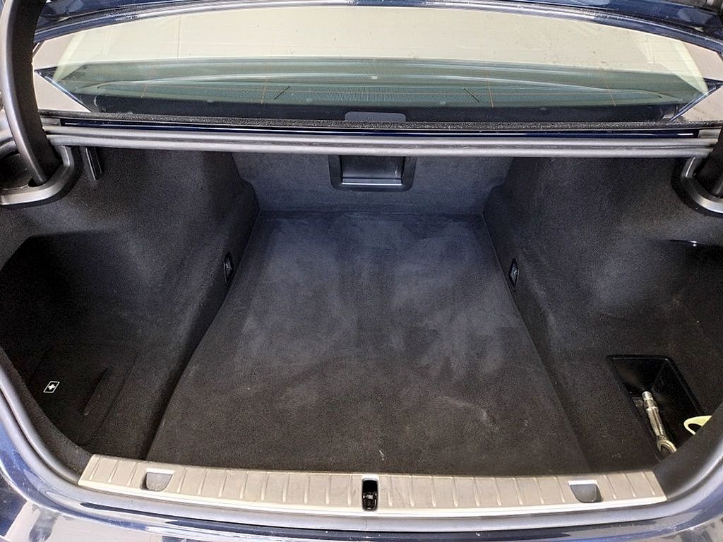 2020 BMW 7 Series 750i - Photo 17