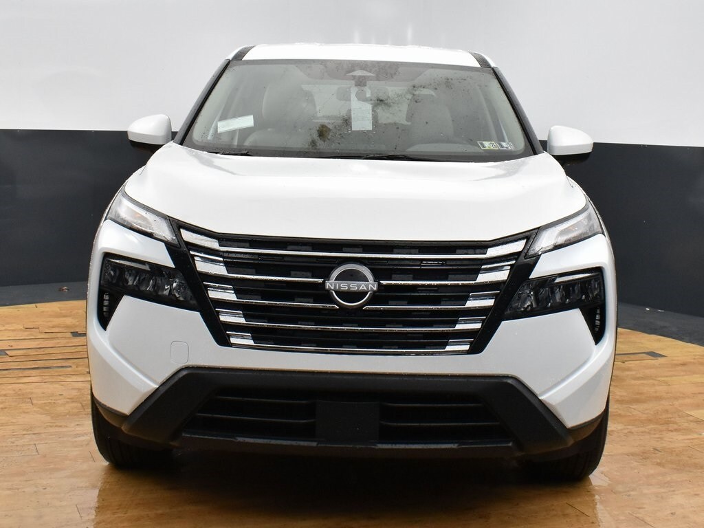 2025 Nissan Rogue SV photo 2