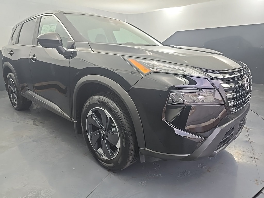 2025 Nissan Rogue SV's photo