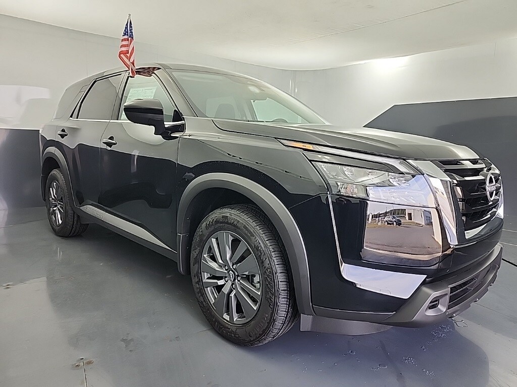 New 2025 Nissan Pathfinder S SUV