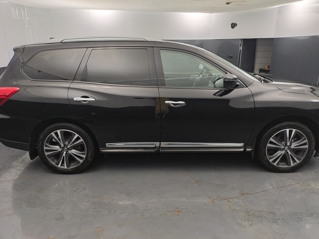 Used 2020 Nissan Pathfinder Platinum with VIN 5N1DR2DM9LC637807 for sale in Hazle Township, PA