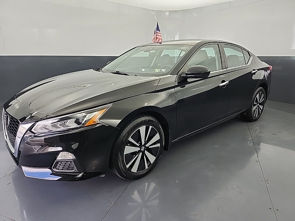 2022 Nissan Altima 2.5 SV photo 3