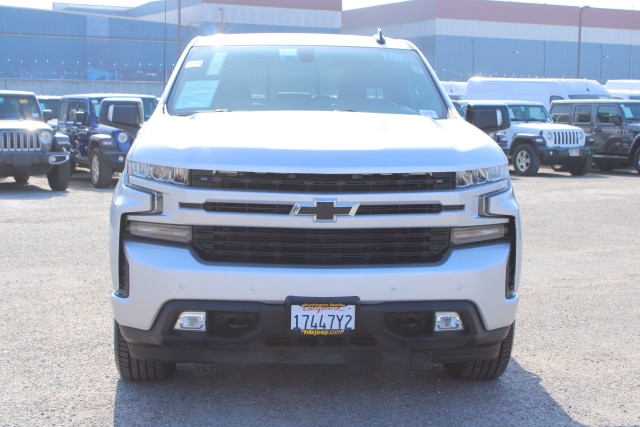 Used 2020 Chevrolet Silverado 1500 RST with VIN 3GCPWDET4LG186679 for sale in Huntington Beach, CA