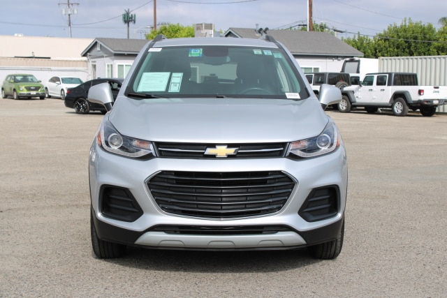 Used 2022 Chevrolet Trax LT with VIN KL7CJPSM3NB523749 for sale in Huntington Beach, CA