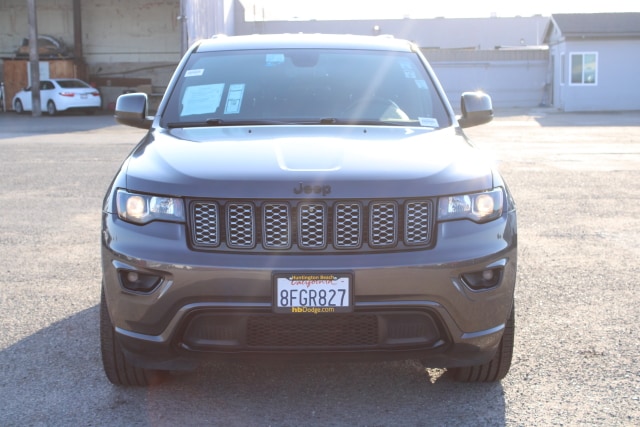 Used 2018 Jeep Grand Cherokee Altitude with VIN 1C4RJEAGXJC428185 for sale in Huntington Beach, CA