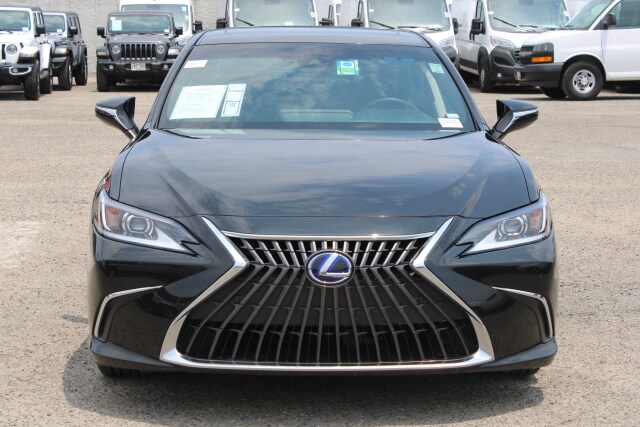 Used 2022 Lexus ES Hybrid 300h with VIN 58ADA1C10NU023209 for sale in Huntington Beach, CA