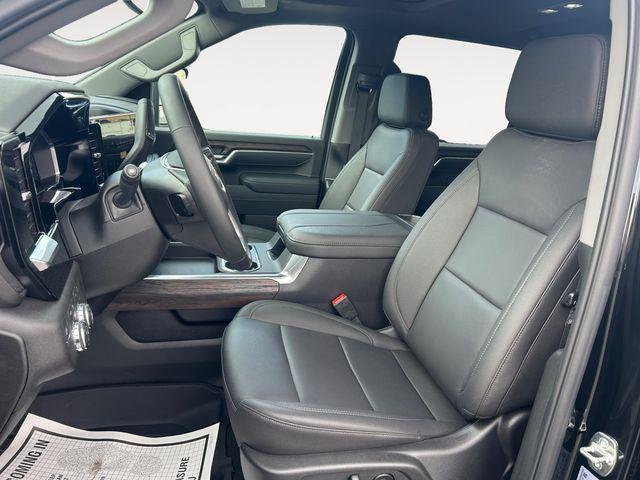 2026 GMC Sierra 2500HD SLT - Photo 9