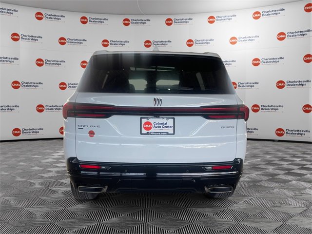 2025 Buick Enclave Sport Touring photo 4