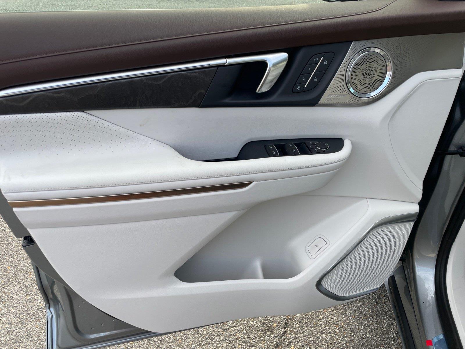 2026 Buick Enclave Avenir - Photo 17