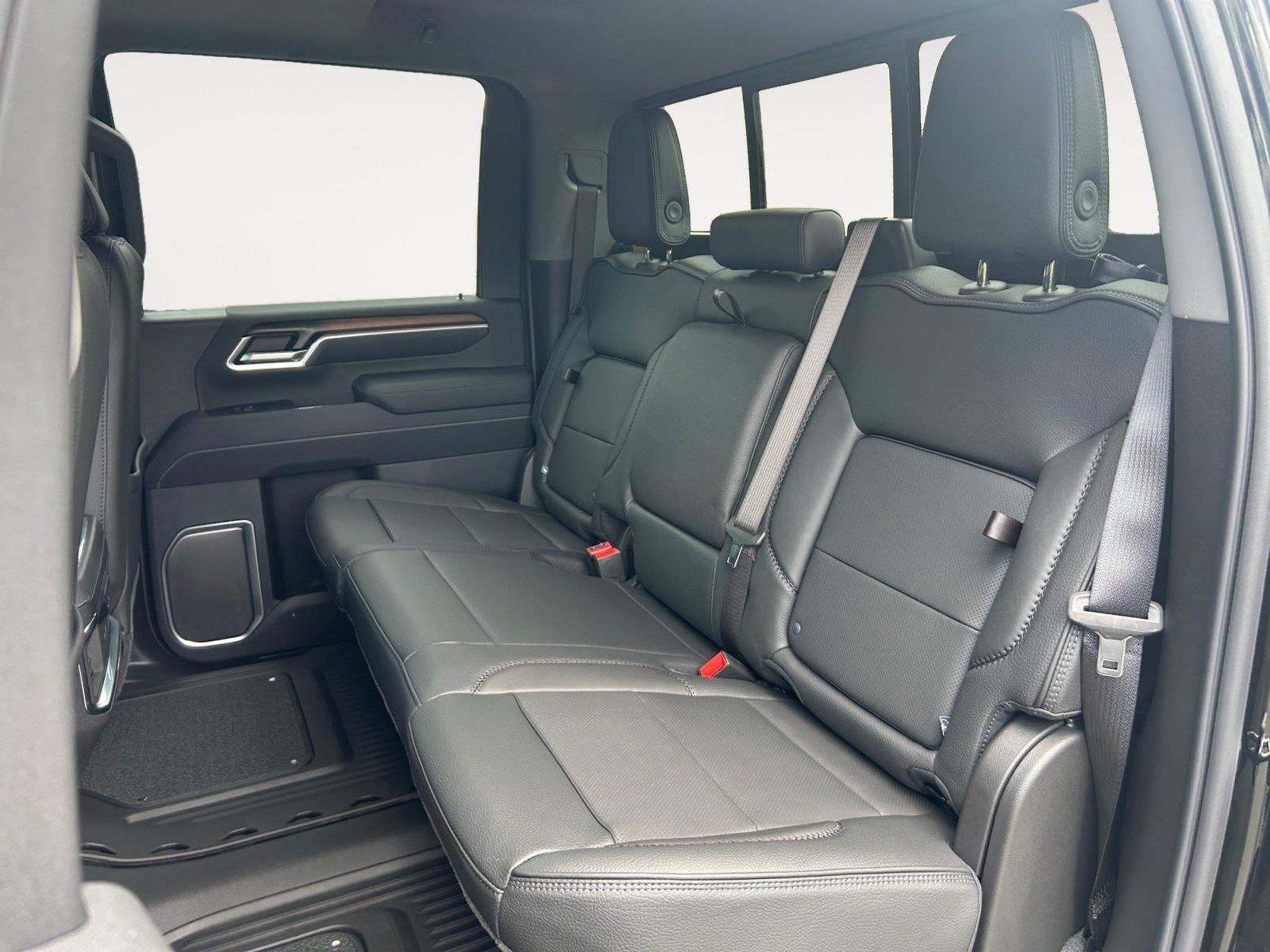 2026 GMC Sierra 2500HD Denali - Photo 13