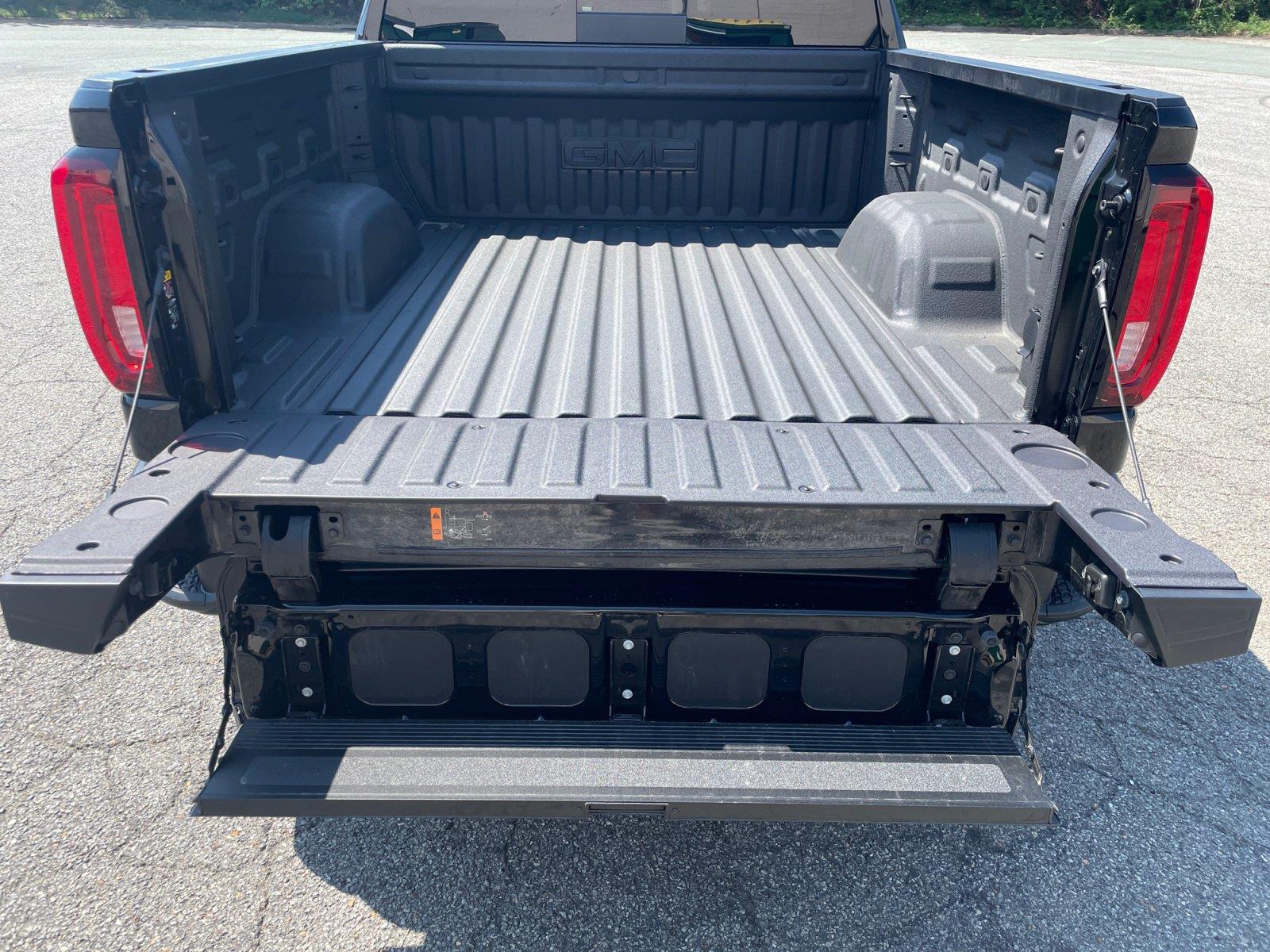 2026 GMC Sierra 1500 Denali - Photo 17