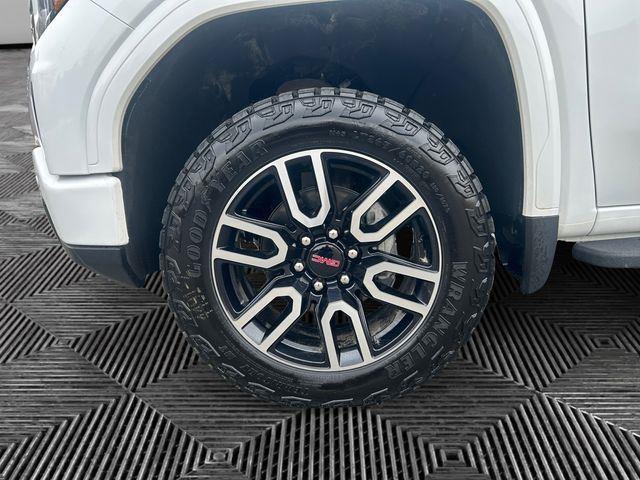 2026 GMC Sierra 1500 AT4 - Photo 14