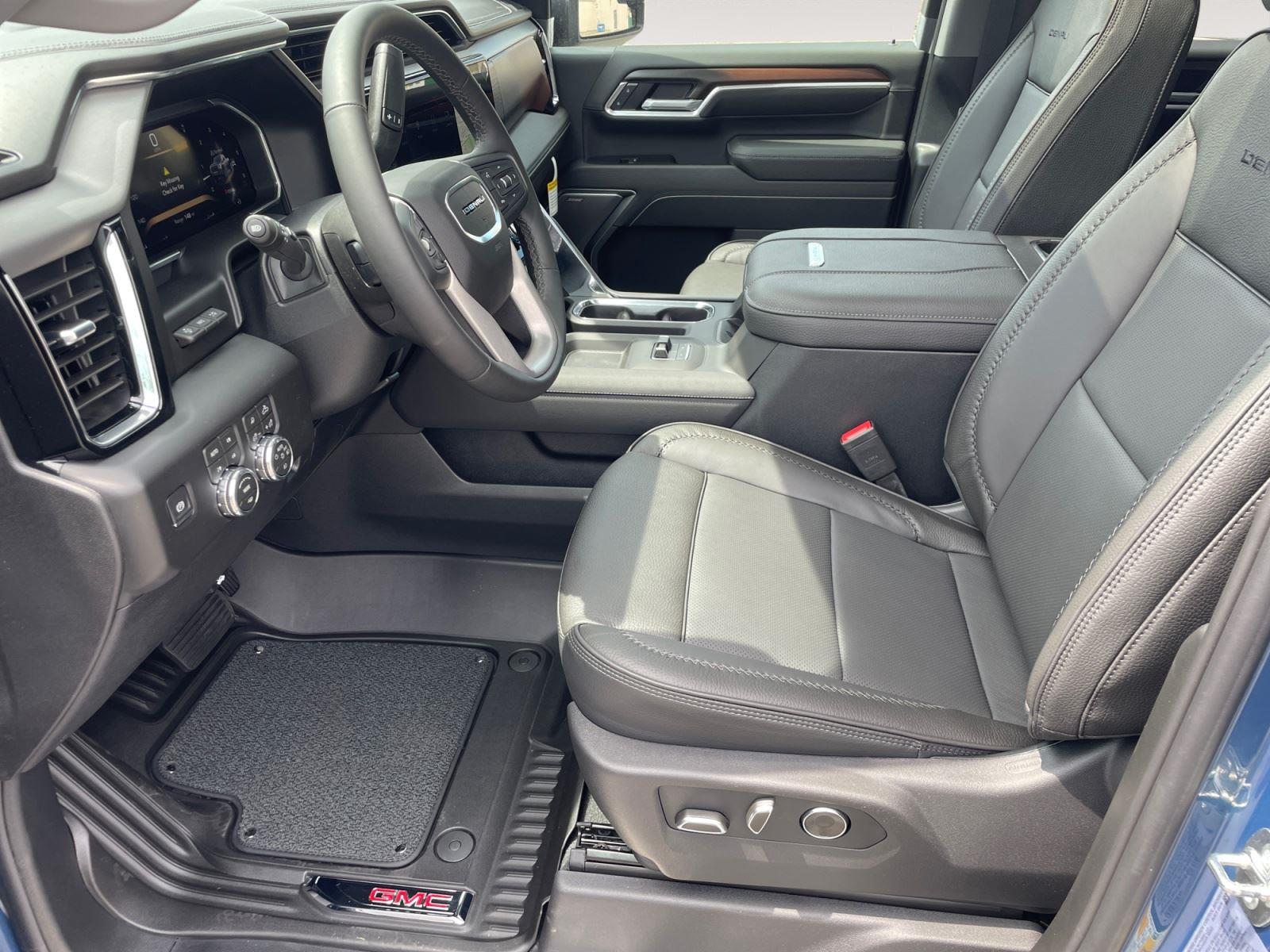 2026 GMC Sierra 2500HD Denali - Photo 9