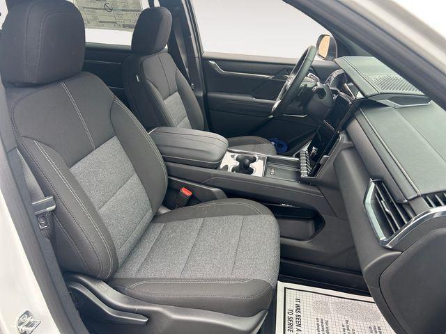 2026 GMC Acadia Elevation - Photo 15