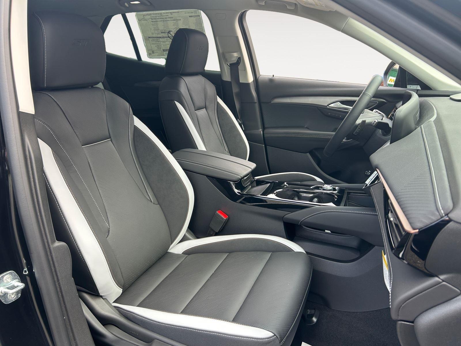 2026 Buick Envision Sport Touring - Photo 14
