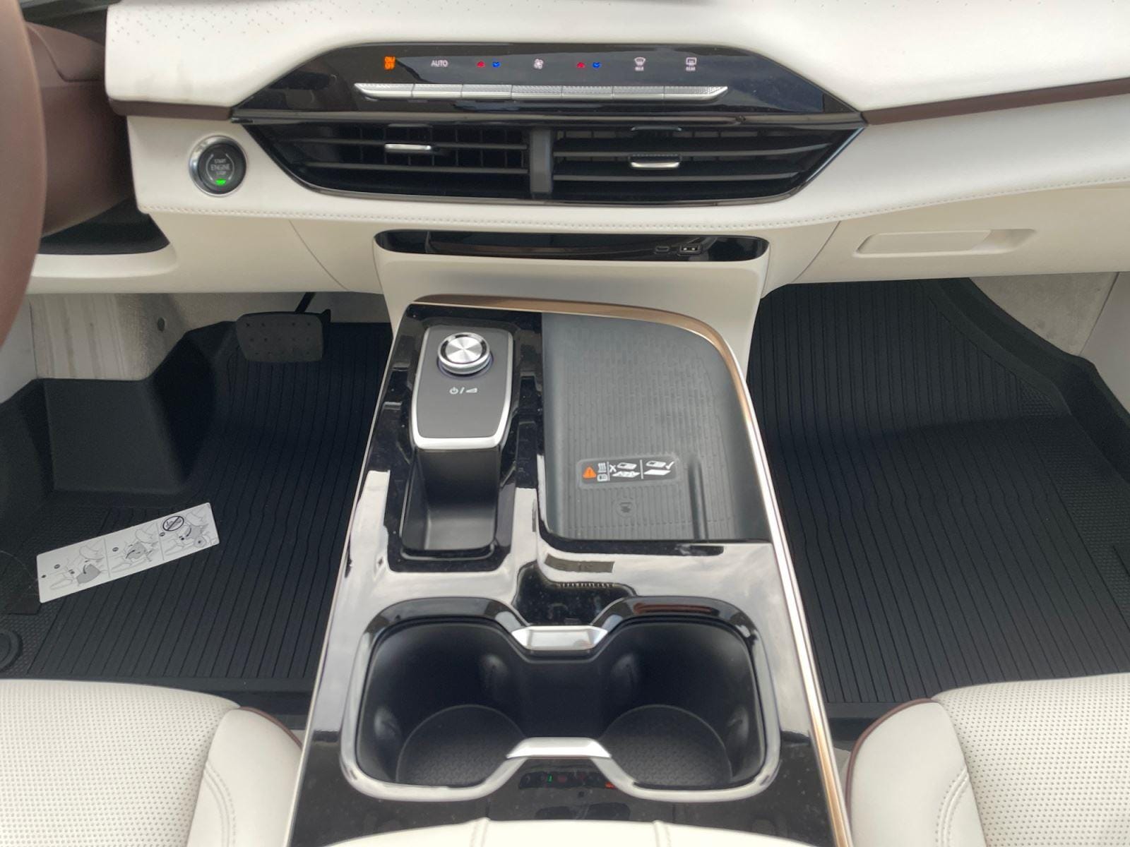 2026 Buick Enclave Avenir - Photo 11