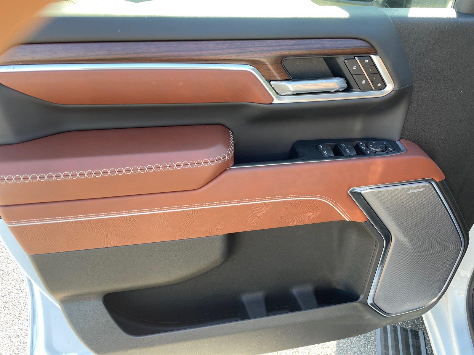 2026 GMC Sierra 3500HD Denali Ultimate - Photo 17