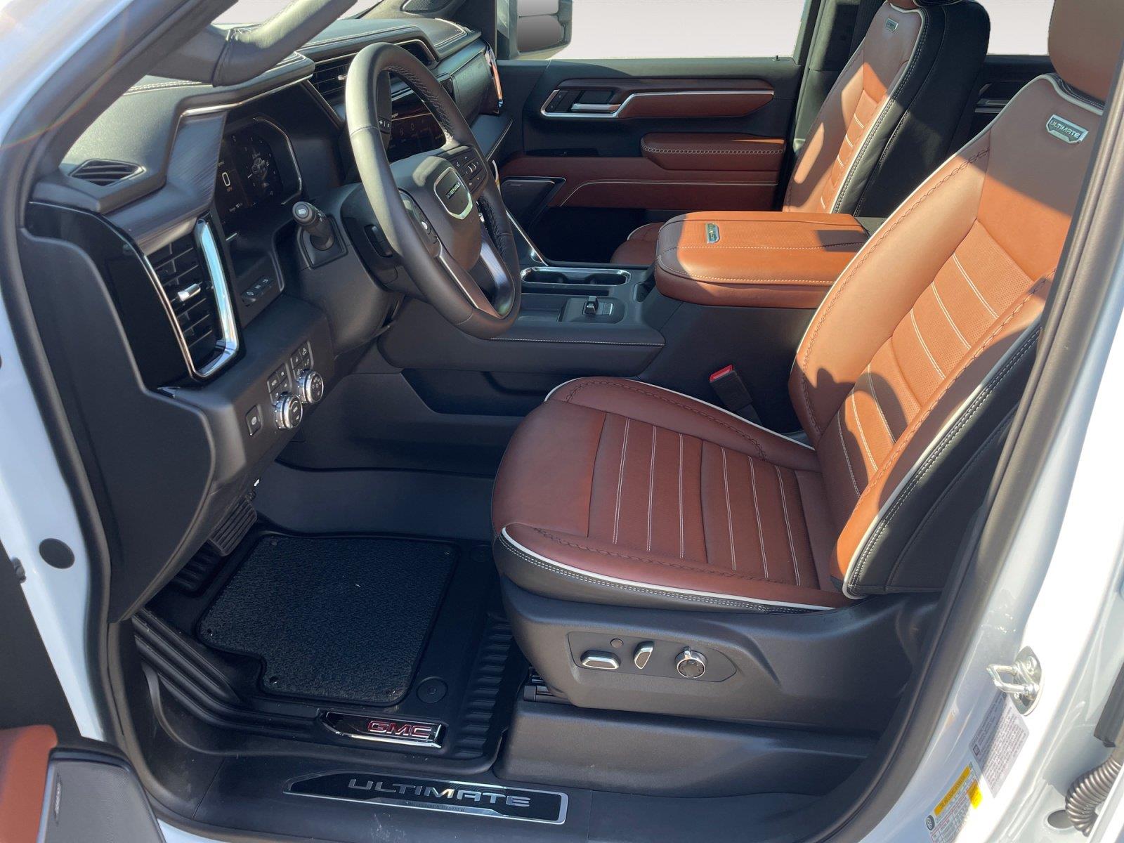 2026 GMC Sierra 3500HD Denali Ultimate - Photo 9