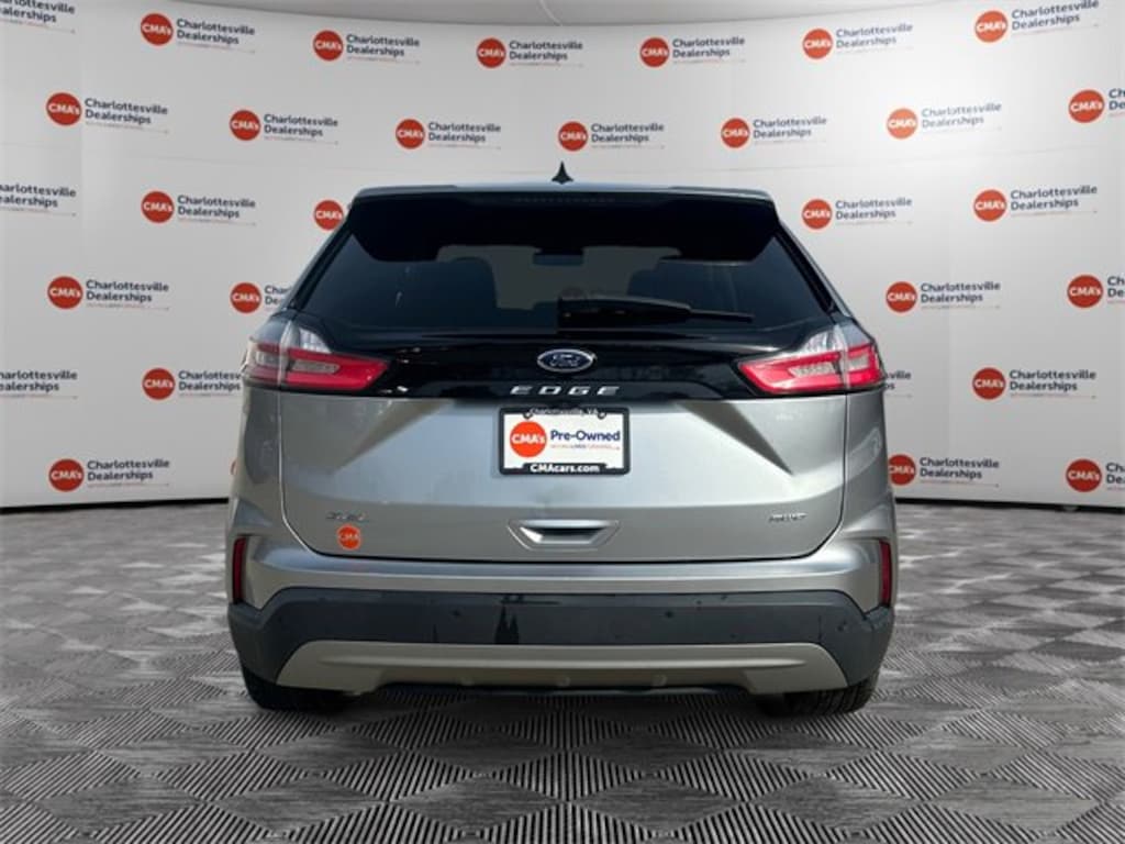 Used 2023 Ford Edge SEL
