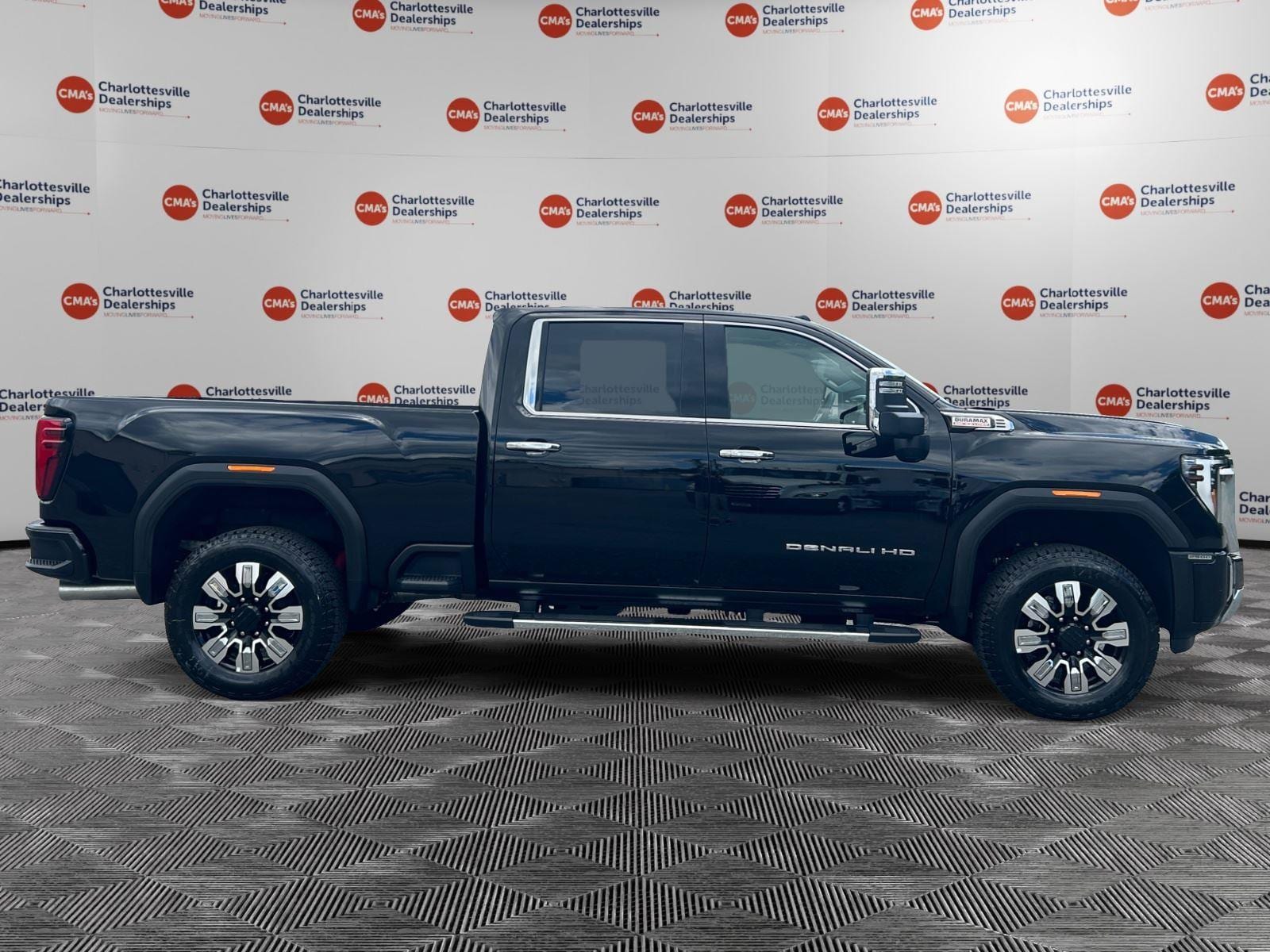 2026 GMC Sierra 2500HD Denali - Photo 6