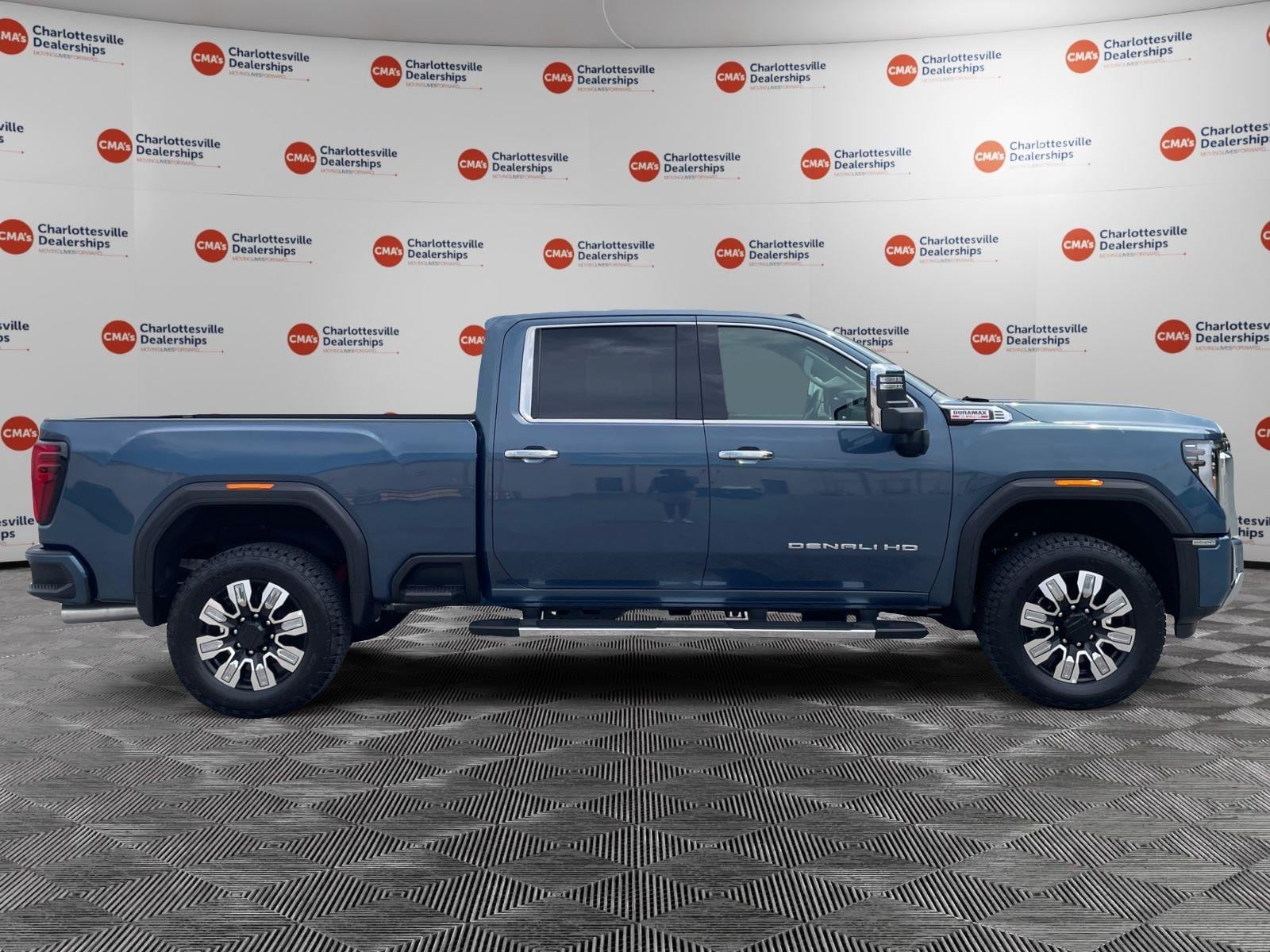 2026 GMC Sierra 2500HD Denali - Photo 6
