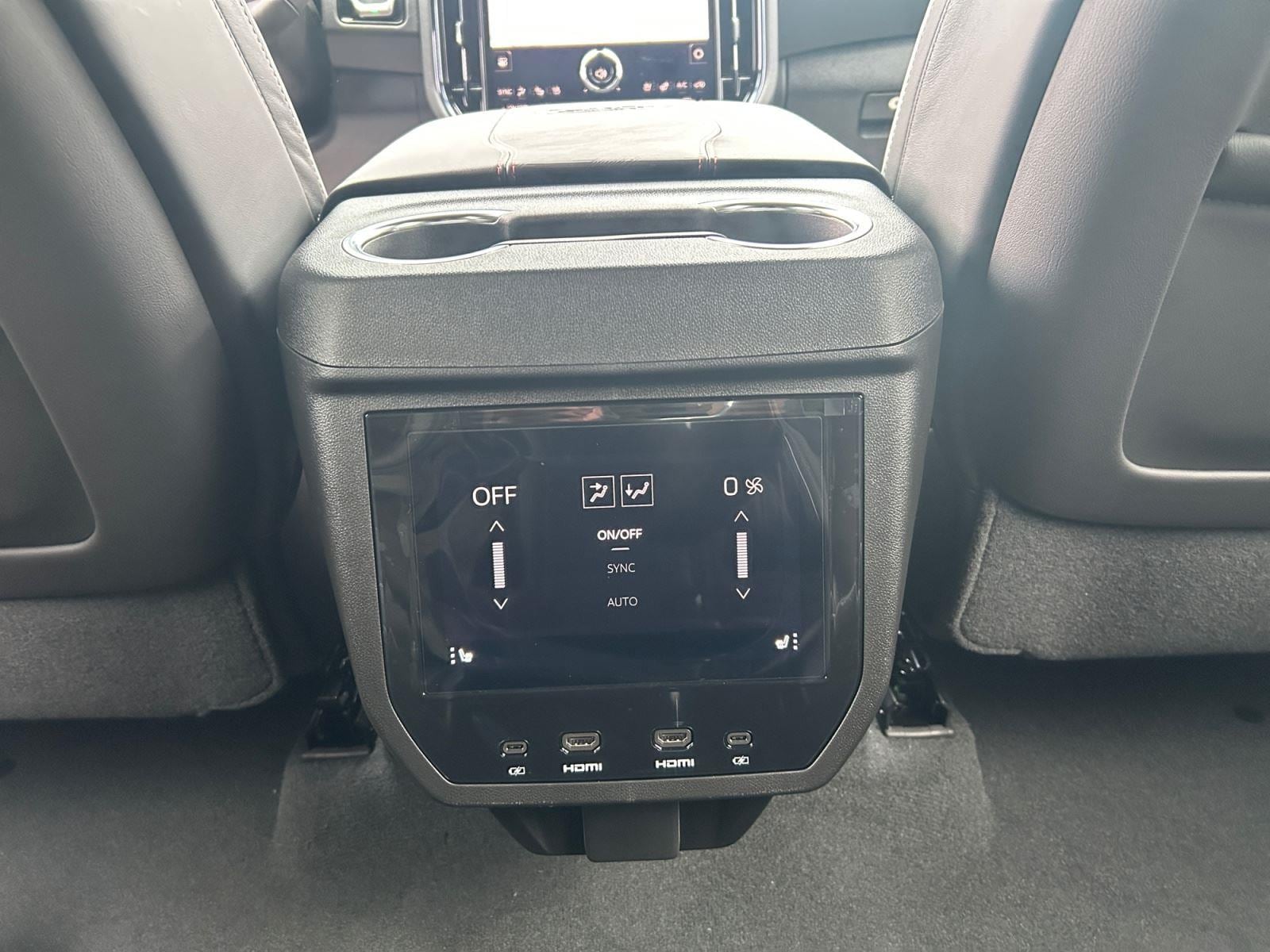 2026 GMC Yukon XL AT4 Ultimate - Photo 19
