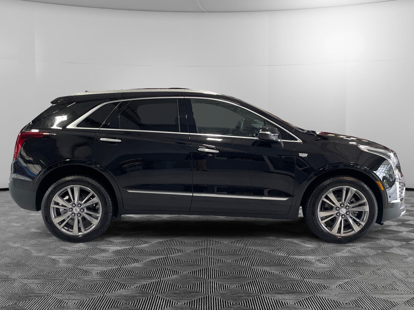 2026 Cadillac XT5 Premium Luxury - Photo 6