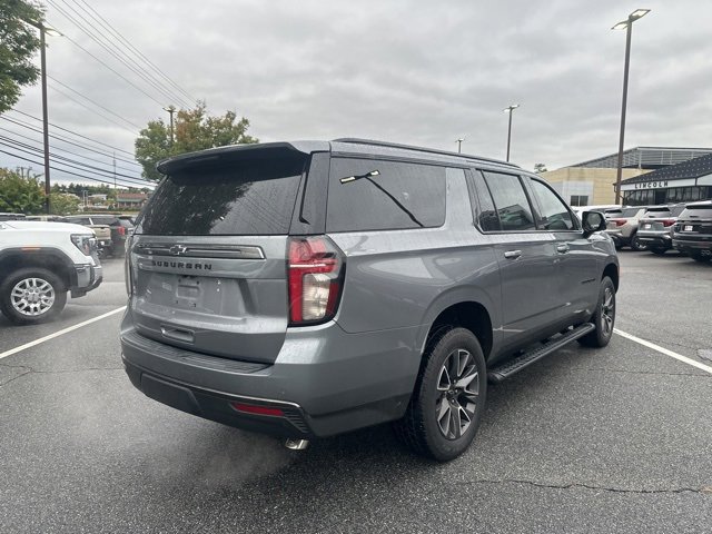 2021 Chevrolet Suburban Z71 photo 4