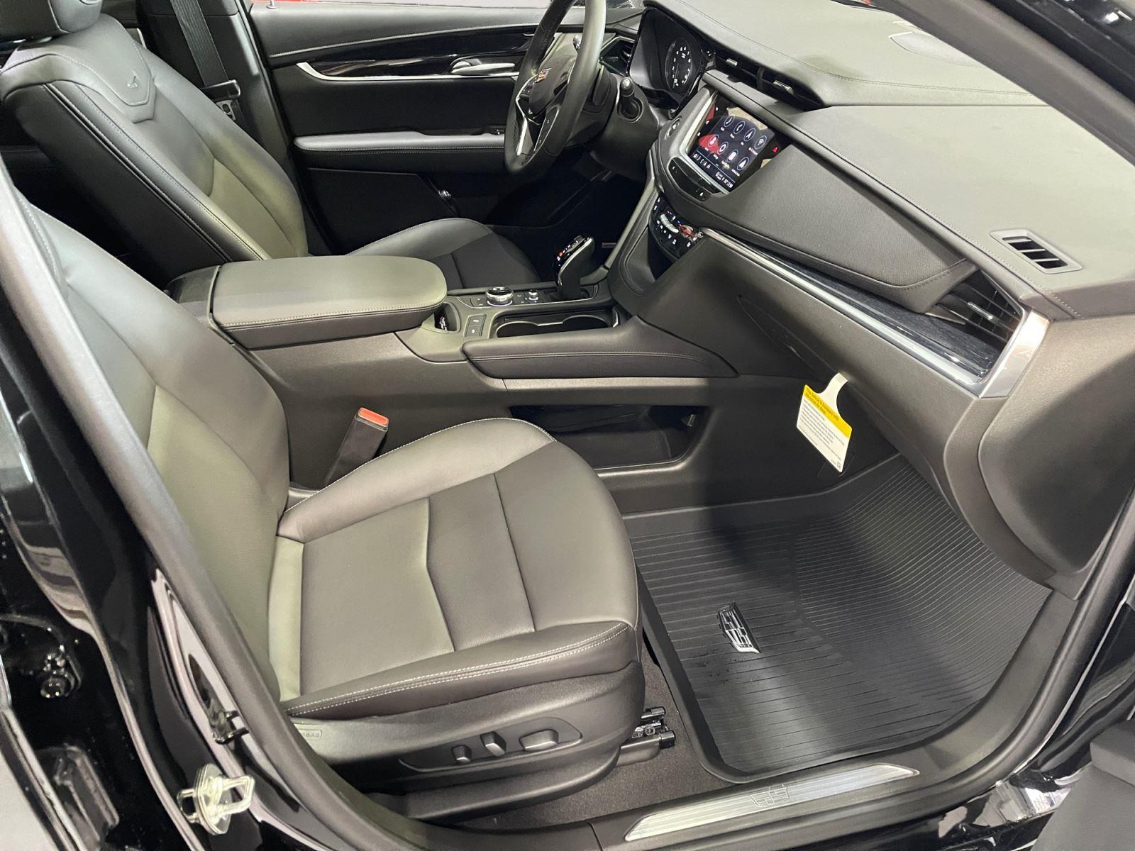 2026 Cadillac XT5 Premium Luxury - Photo 15