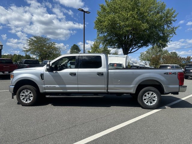 2022 Ford F-250 XLT photo 2