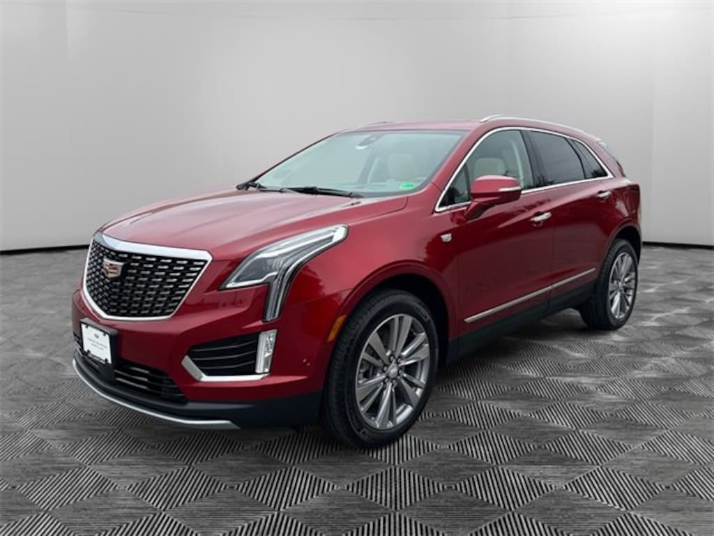 New 2026 CADILLAC XT5 Premium Luxury SUV
