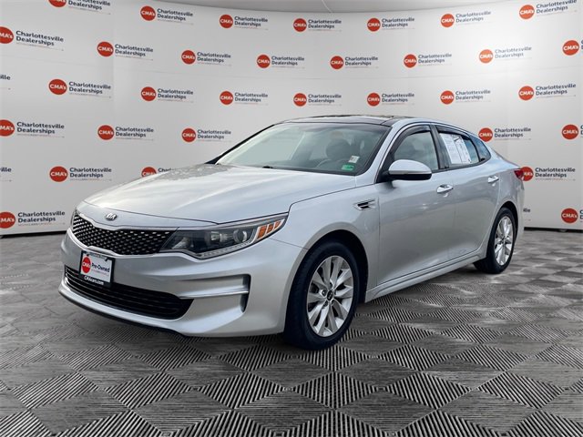 2018 Kia Optima EX's photo