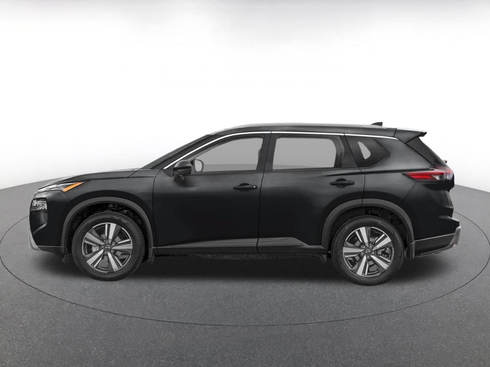 Thumbnail: 2026 Nissan Rogue - 3