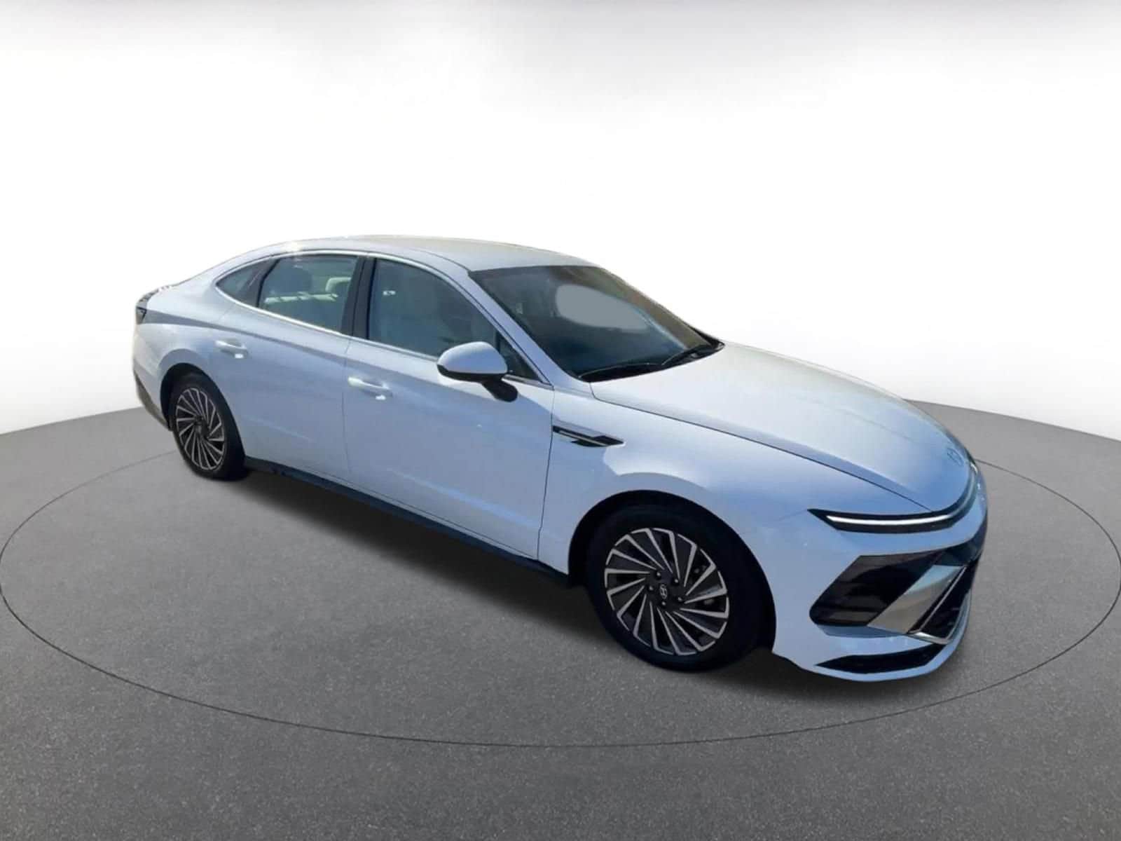 Thumbnail: 2025 Hyundai Sonata - 1