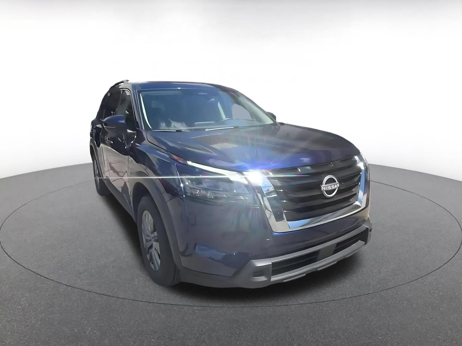 Thumbnail: 2025 Nissan Pathfinder - 3