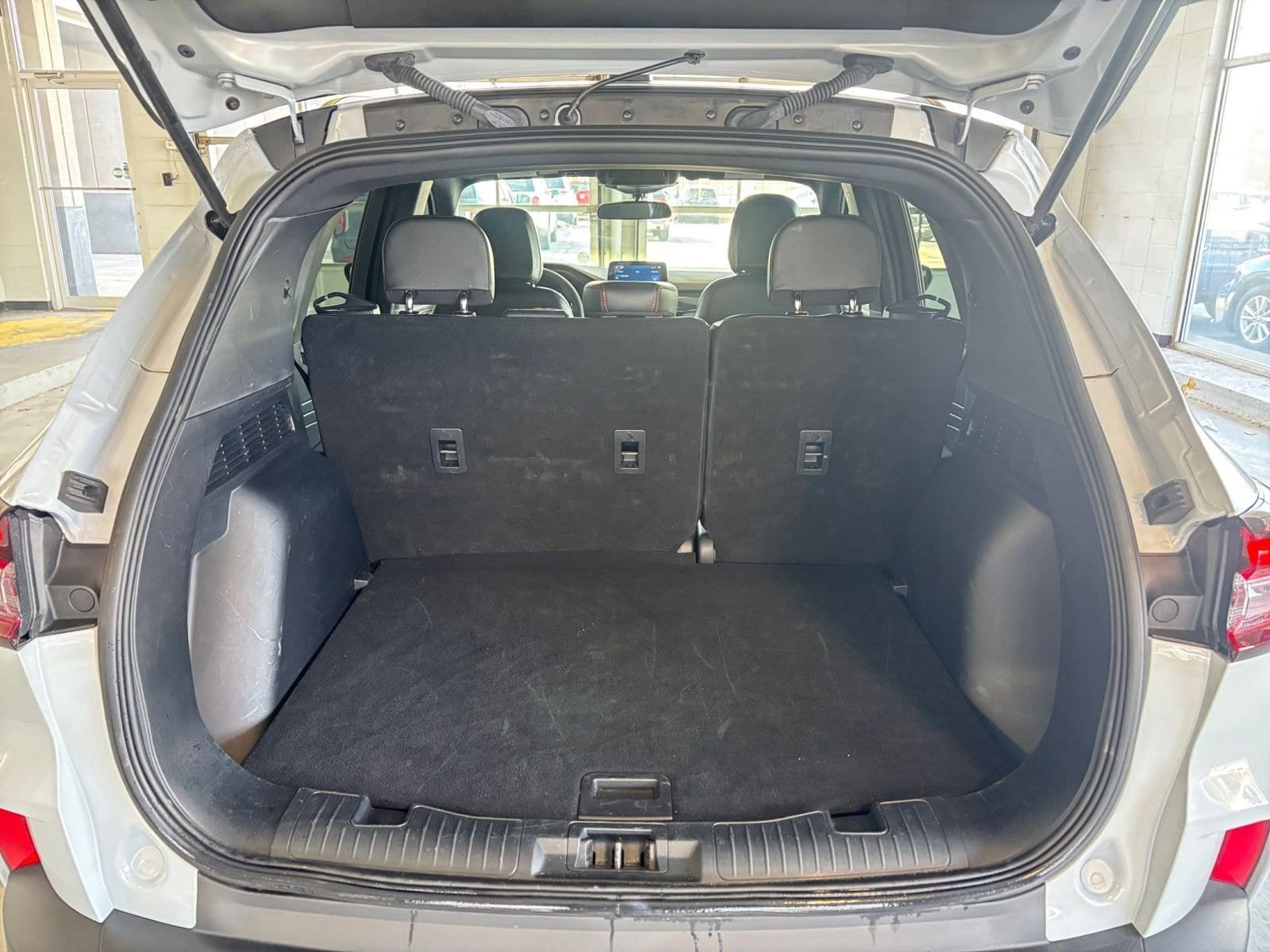 Thumbnail: 2025 Ford Escape - 32