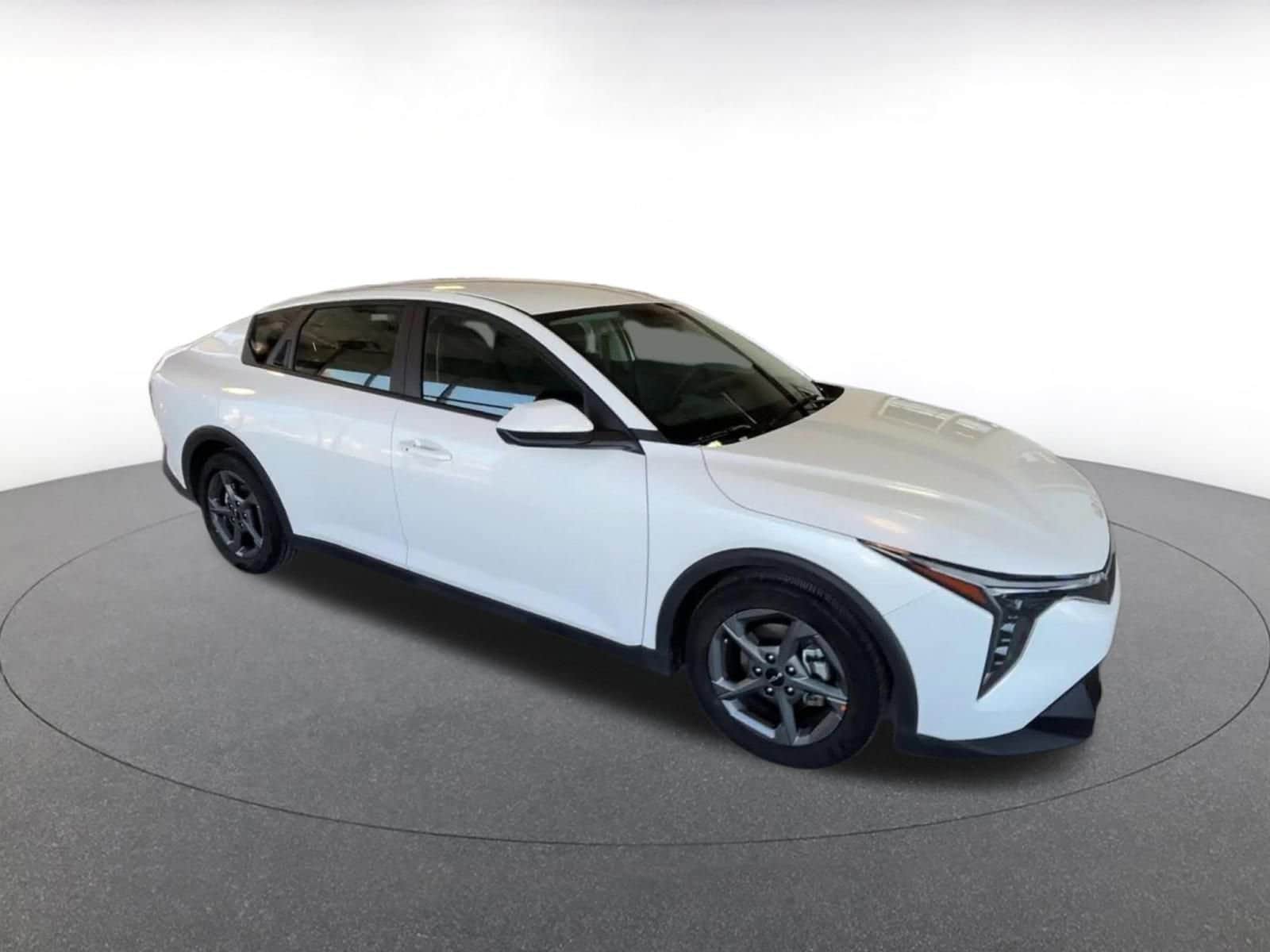 Thumbnail: 2025 Kia K4 - 2