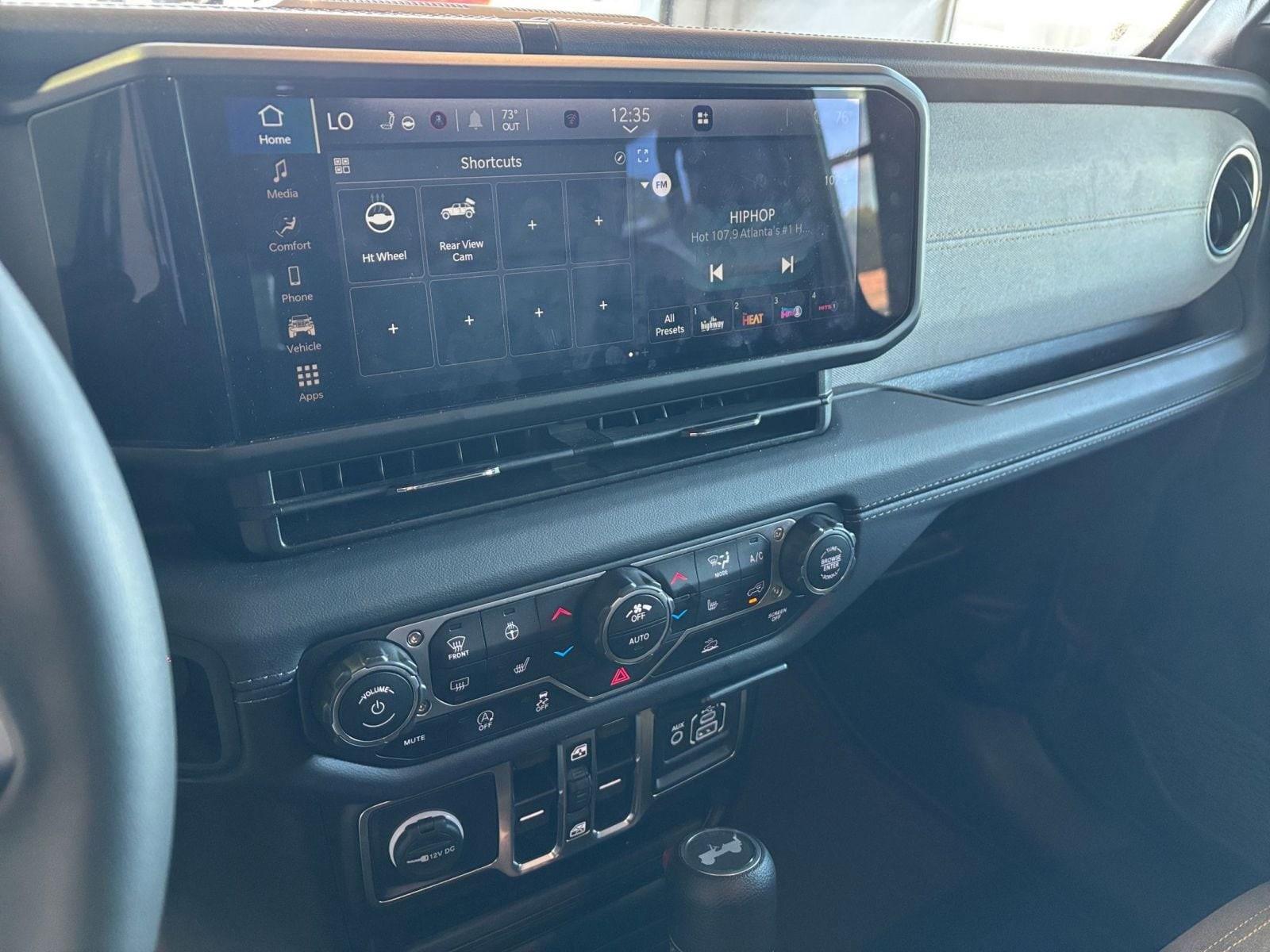 Thumbnail: 2025 Jeep Wrangler - 21