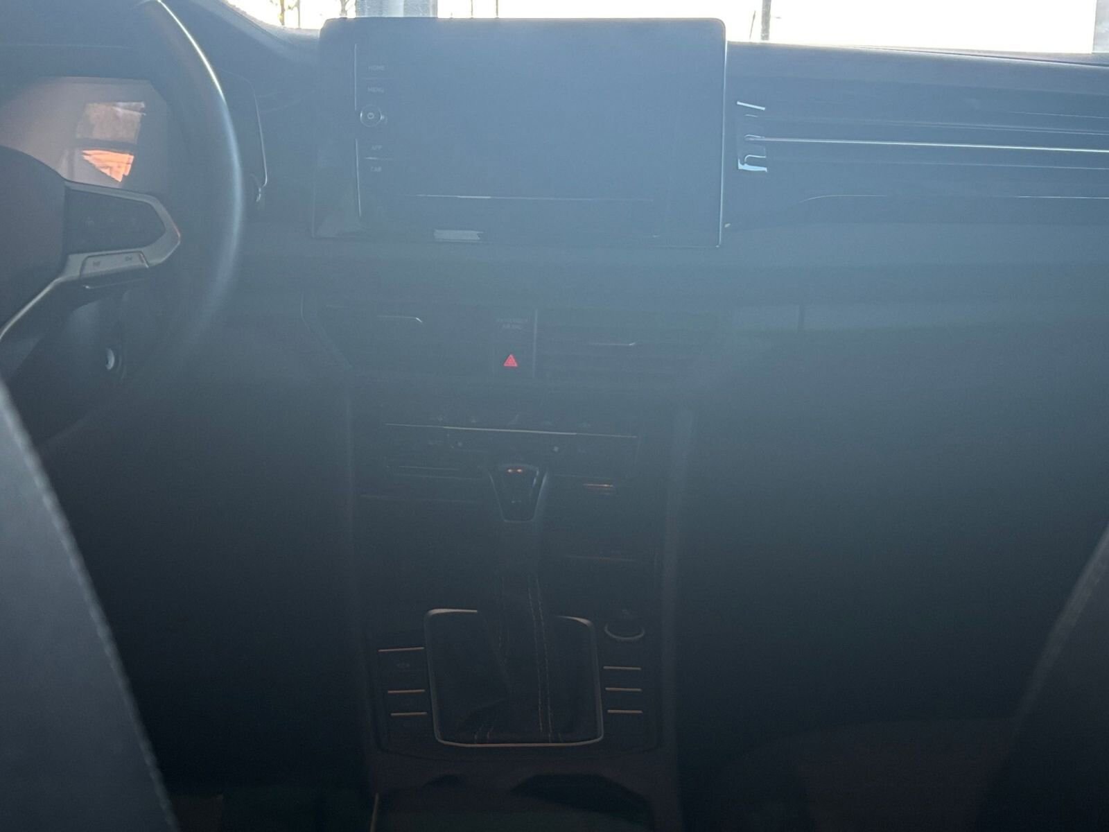 Thumbnail: 2025 Volkswagen Jetta - 18