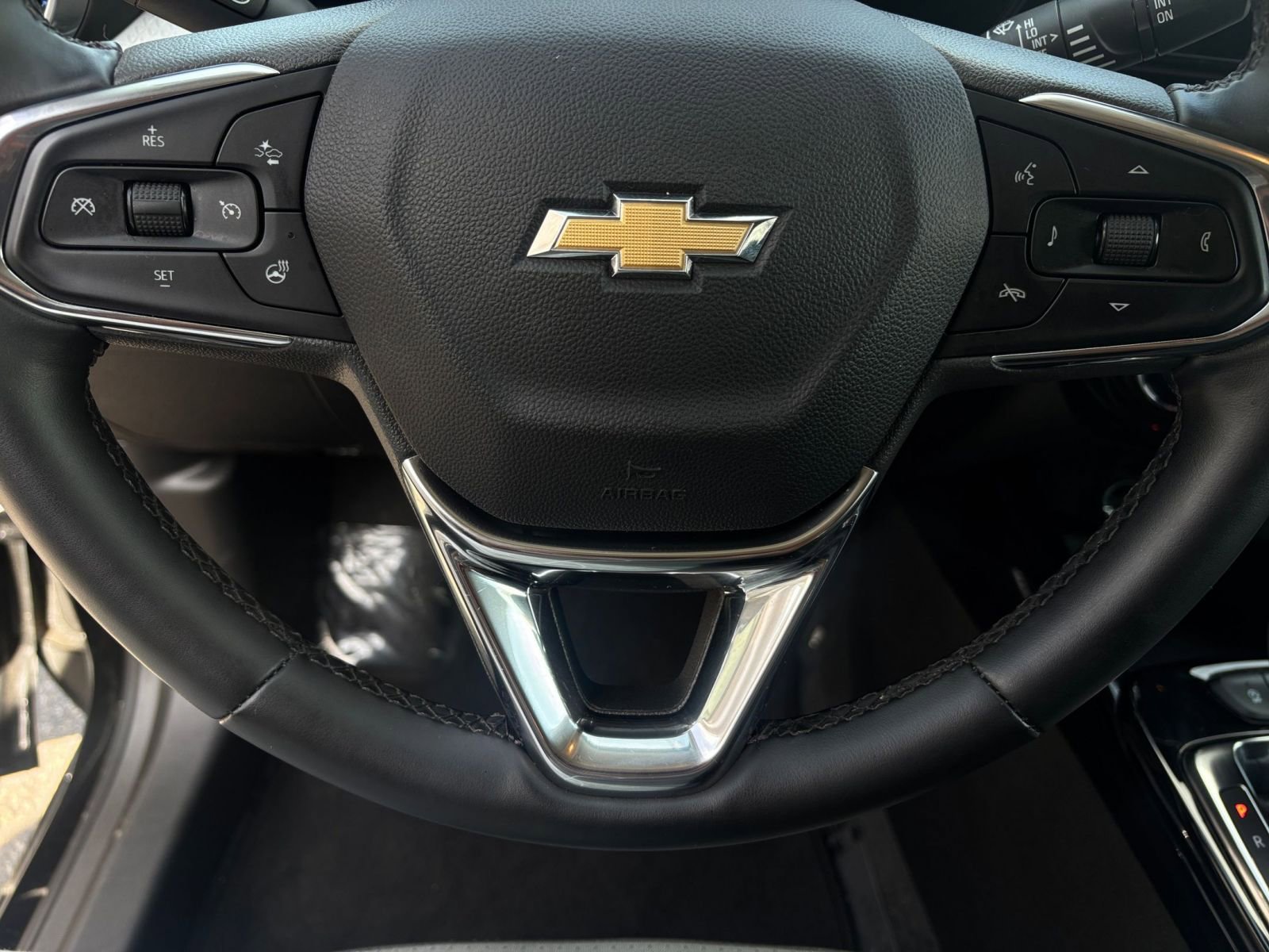 Thumbnail: 2025 Chevrolet Trax - 28