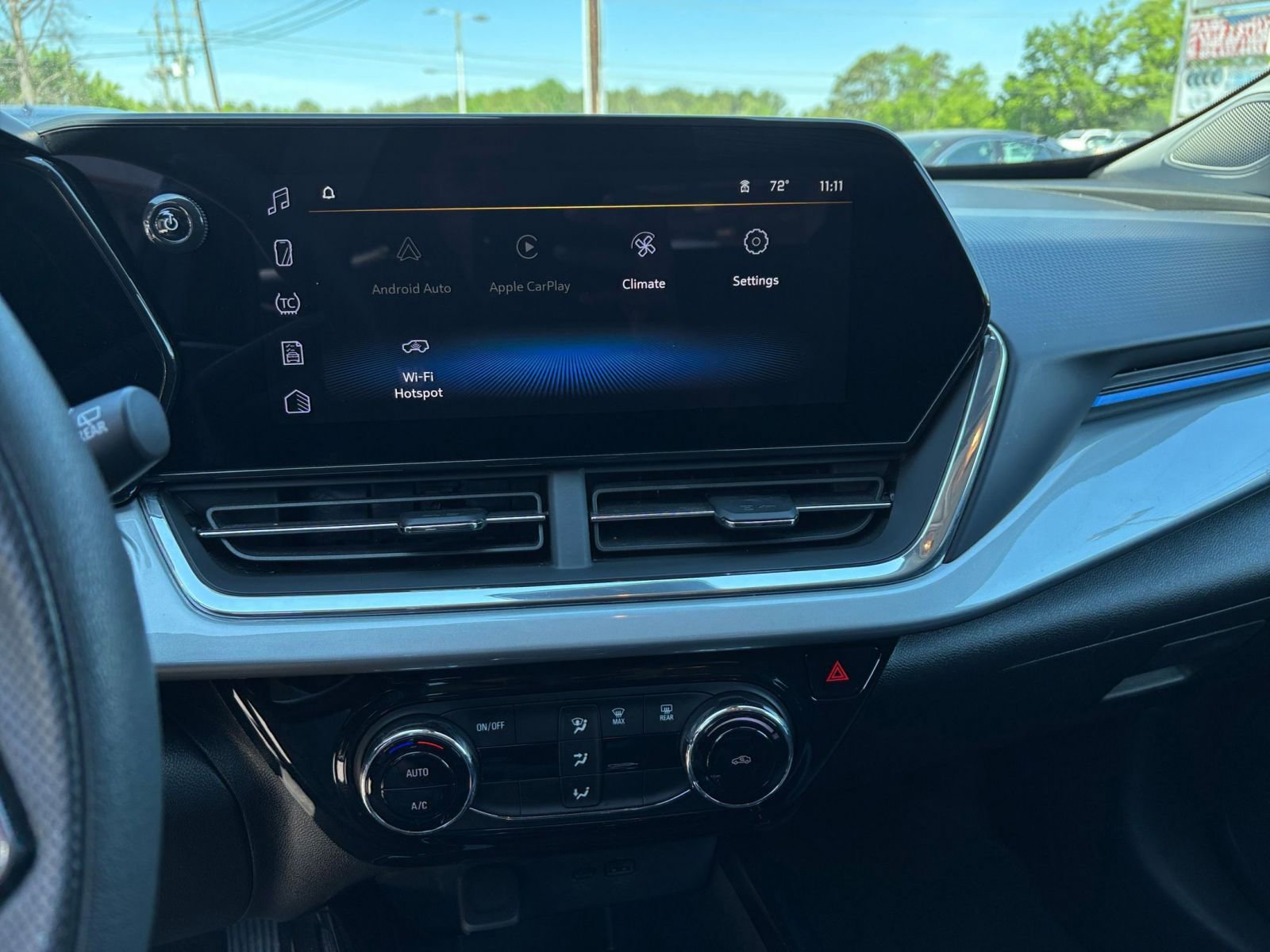 Thumbnail: 2025 Chevrolet Trax - 20