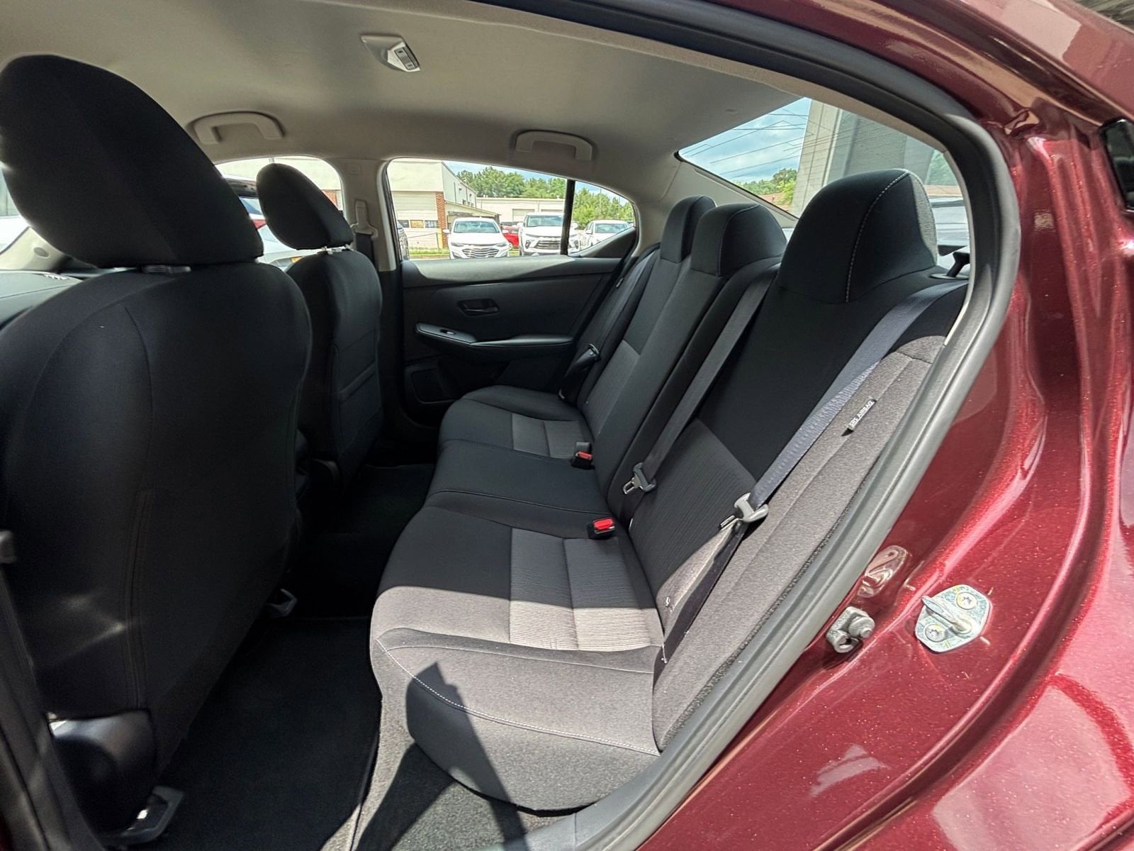 2025 Nissan Sentra SV - Photo 25