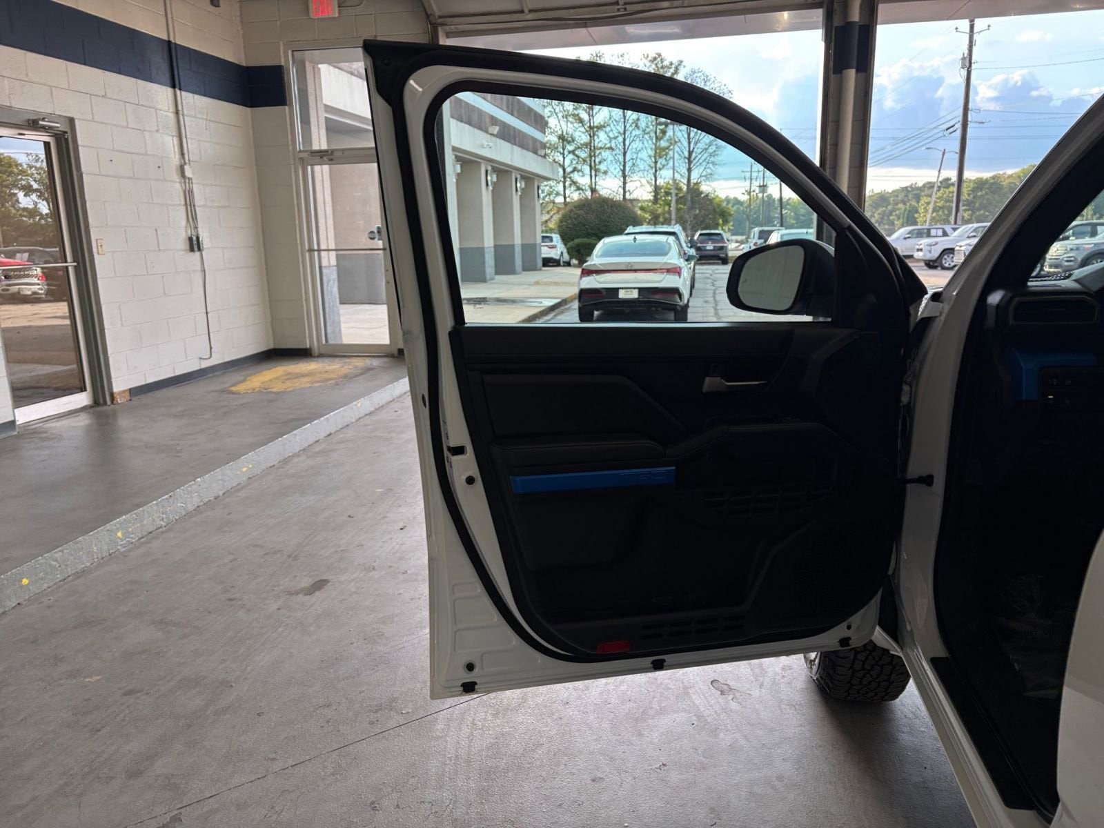 Thumbnail: 2025 Toyota Tacoma - 20