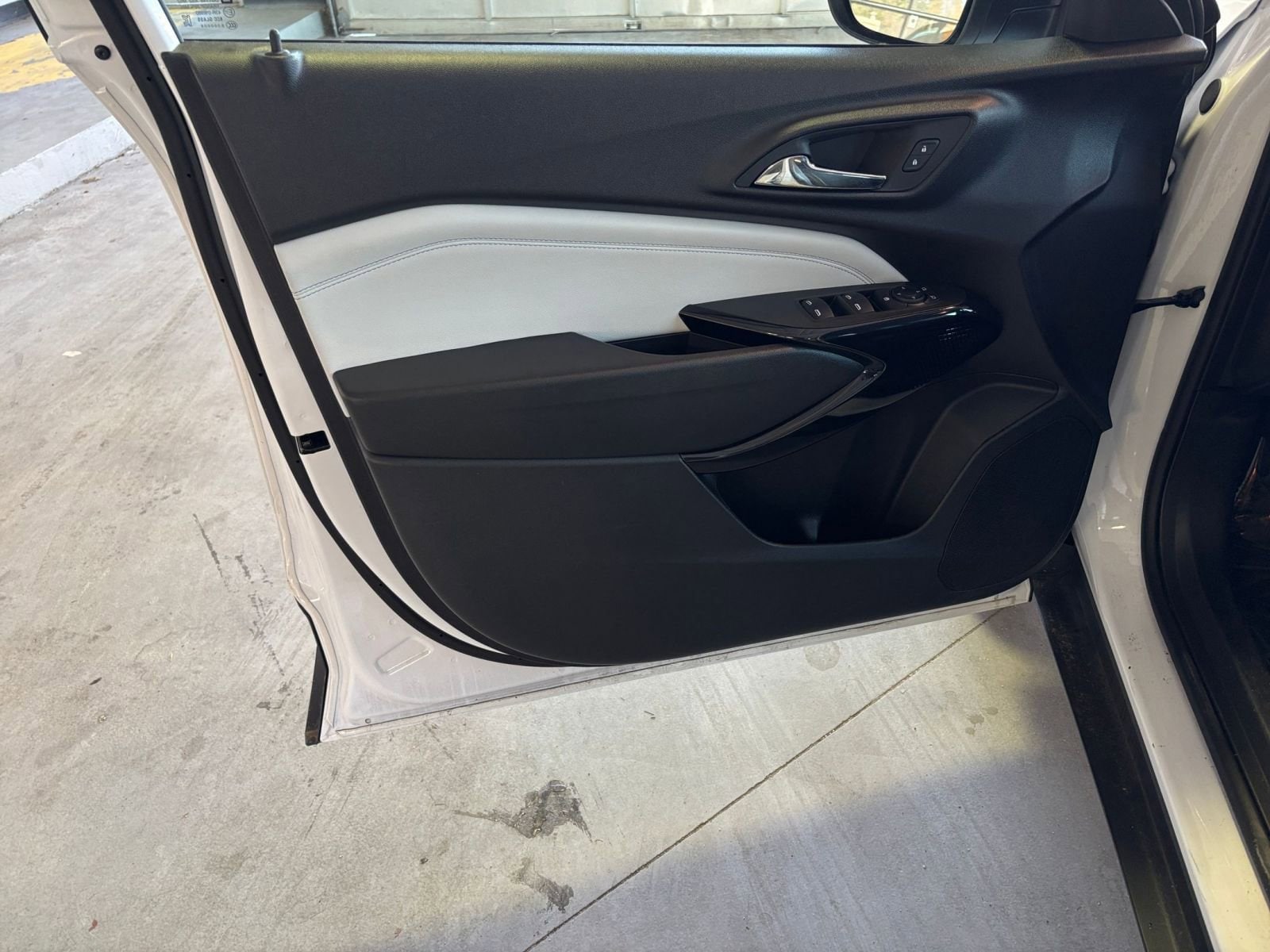 Thumbnail: 2025 Chevrolet Trax - 20