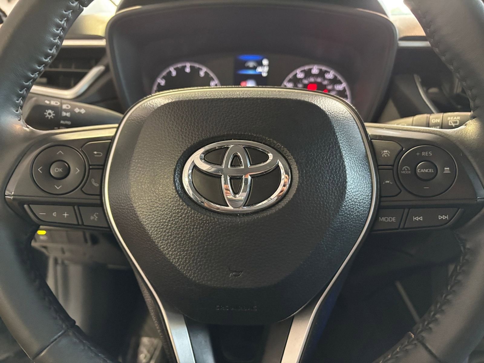 Thumbnail: 2025 Toyota Corolla Cross - 30