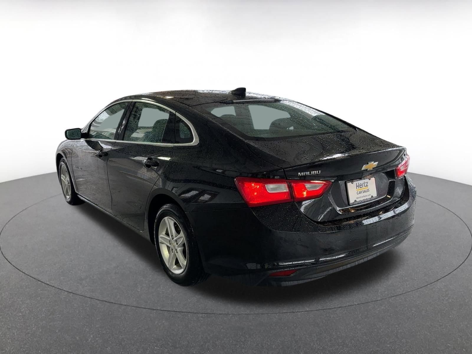 Thumbnail: 2023 Chevrolet Malibu - 12