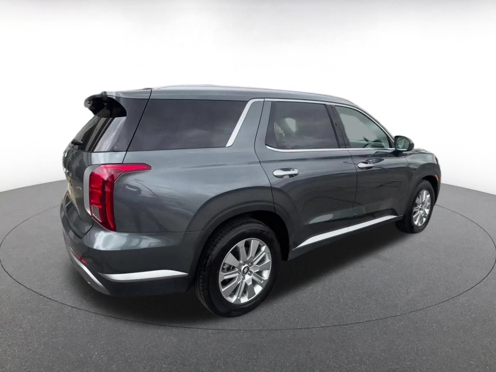 Thumbnail: 2025 Hyundai Palisade - 13