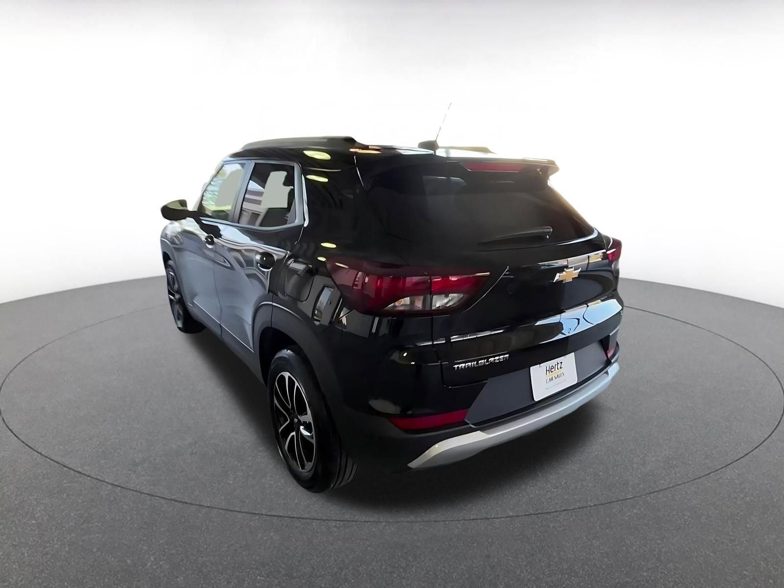 Thumbnail: 2025 Chevrolet TrailBlazer - 13